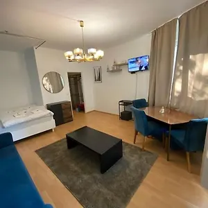 With Balcony Apartment Berlin